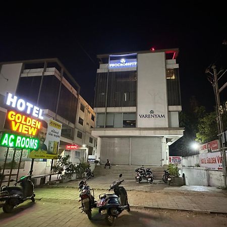 Hotel Golden View Вадодара Экстерьер фото